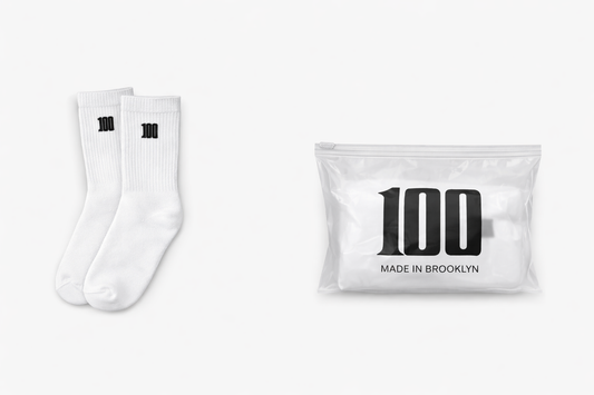 White/black 100 socks